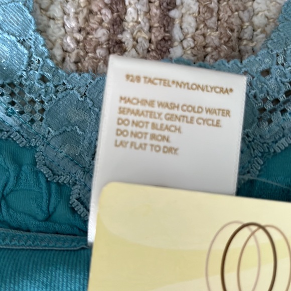 Balance Collection by Marika Blue Camisole M - Picture 11 of 11